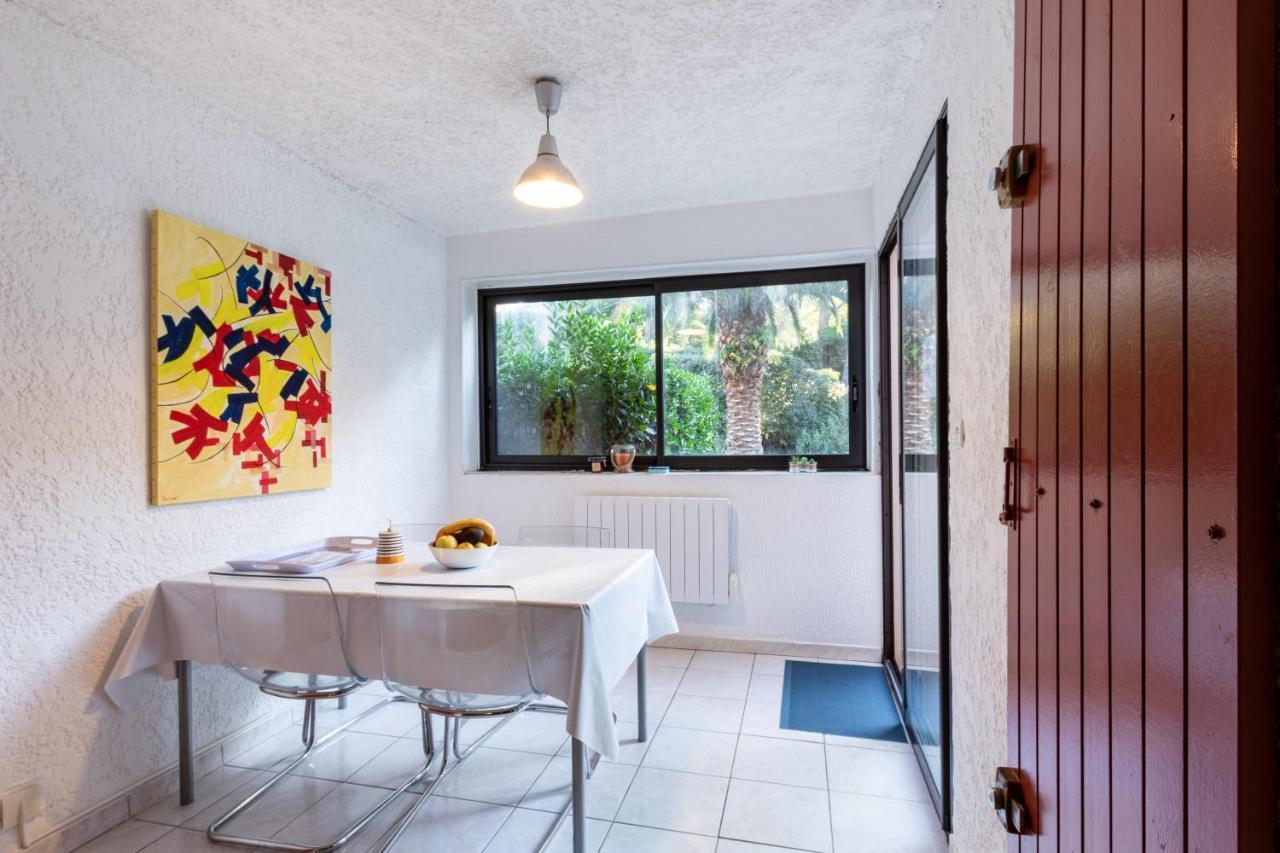 Apartment Les Pierreplane Bandol